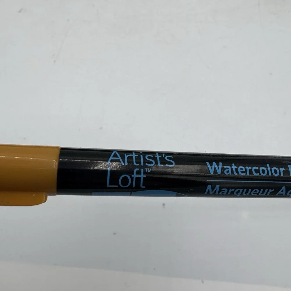 Artists Loft pre owned